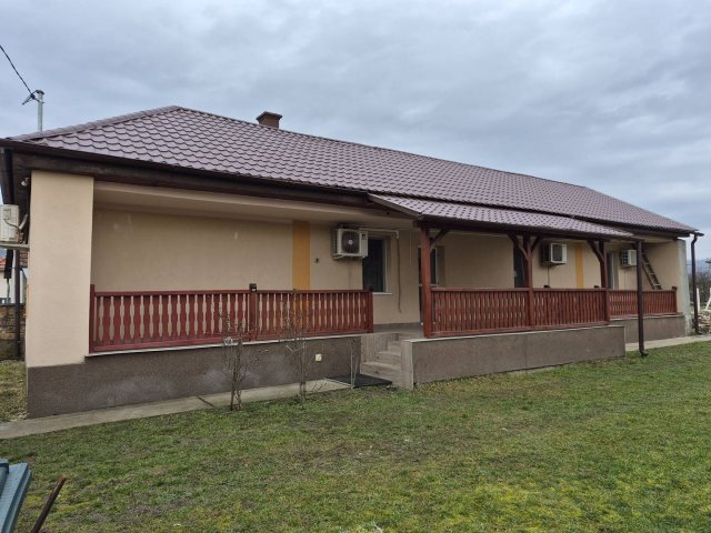 Eladó családi ház, Szendrőn 25.5 M Ft, 2 szobás