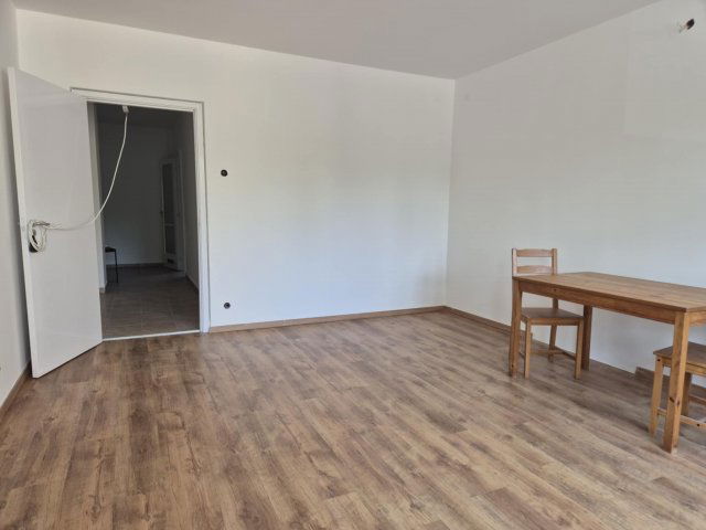 Kiadó panellakás, albérlet, X. kerületben, Gyakorló utcában