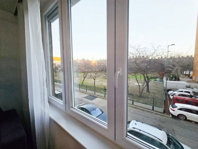 Eladó panellakás, X. kerületben, Kőrösi Csoma Sándor úton