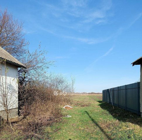 Eladó családi ház, Apagyon 15 M Ft, 3 szobás