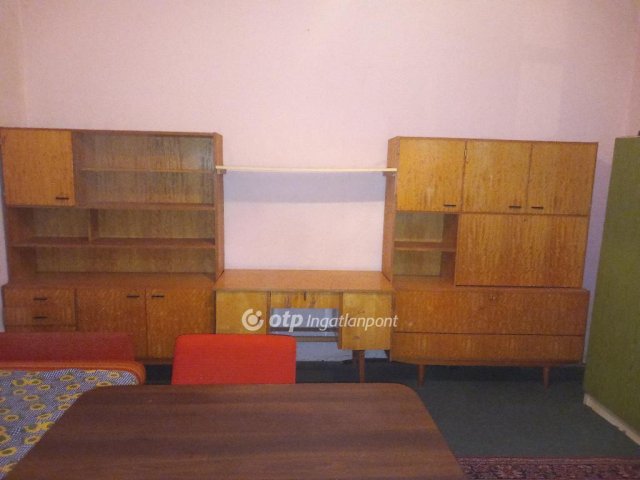 Eladó családi ház, Debrecenben 30 M Ft, 1 szobás