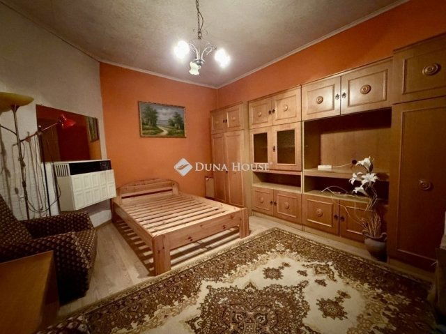 Eladó családi ház, Sülysápon 38.5 M Ft, 2 szobás