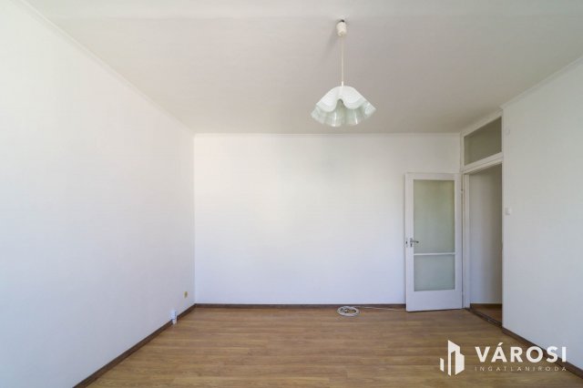Kiadó panellakás, albérlet, Békéscsabán 95 E Ft / hó