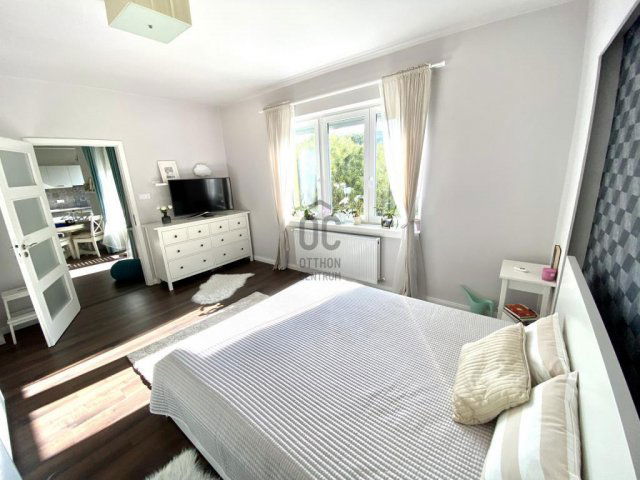 Eladó téglalakás, Budapesten, II. kerületben 130 M Ft, 2 szobás