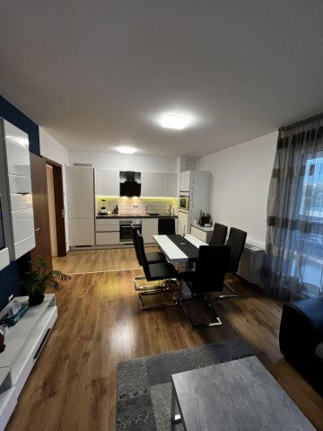 Kiadó téglalakás, albérlet, Debrecenben 380 E Ft / hó, 3 szobás