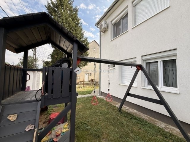 Eladó ikerház, Kozármislenyen 105 M Ft, 4 szobás