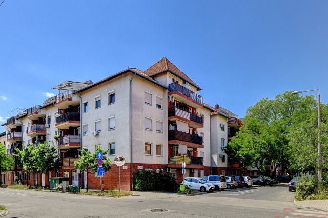 Eladó téglalakás, XIX. kerületben, József Attila utcában