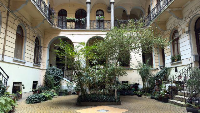 Eladó téglalakás, Budapesten, VI. kerületben 85 M Ft, 2 szobás