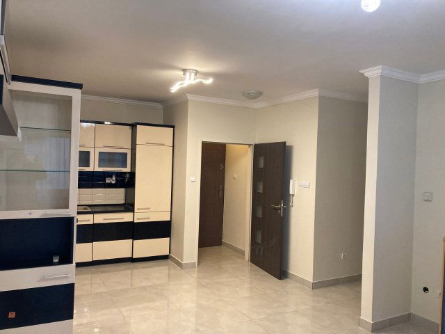 Eladó iroda, Nyíregyházán 73 M Ft, 2+1 szobás