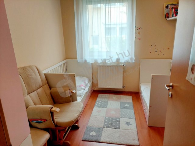 Kiadó téglalakás, albérlet, III. kerületben, Kunigunda útján