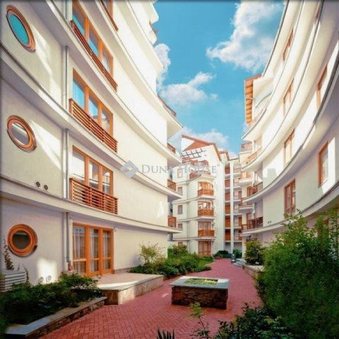 Kiadó téglalakás, albérlet, Budapesten, VI. kerületben