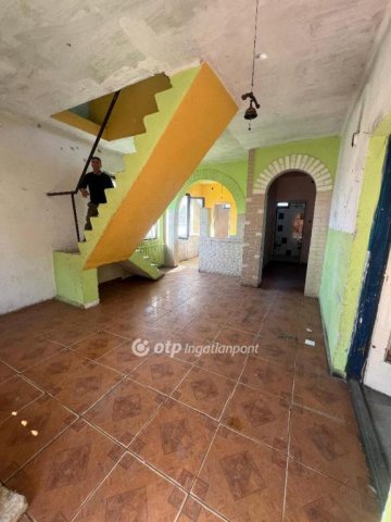 Eladó családi ház, Nagykátán 24.9 M Ft, 4 szobás