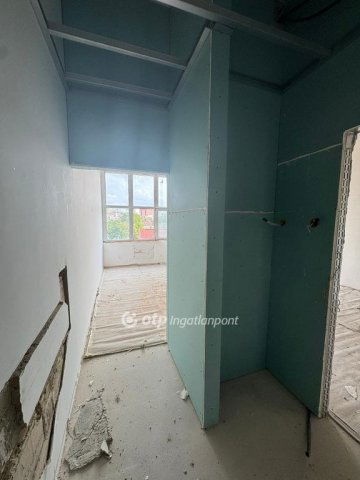 Eladó téglalakás, Budapesten, XXI. kerületben 32 M Ft