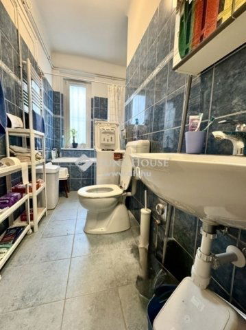 Eladó téglalakás, Budapesten, XV. kerületben 68.9 M Ft, 2 szobás