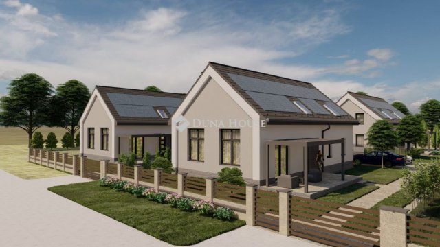 Eladó családi ház, Siófokon 199 M Ft, 5 szobás