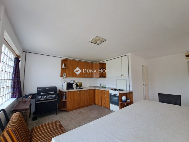 Eladó nyaraló, Baján 23.99 M Ft, 2 szobás / költözzbe.hu