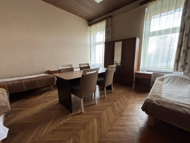 Eladó családi ház, Miskolcon 94.9 M Ft, 21+18 szobás