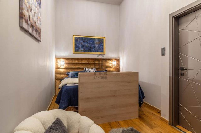 Eladó téglalakás, Budapesten, V. kerületben 319.2 M Ft, 2 szobás
