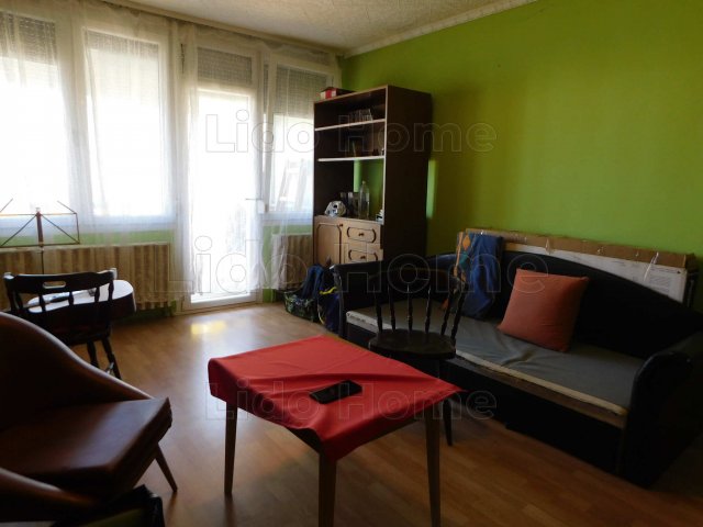 Eladó panellakás, Kaposszekcsőn 22 M Ft, 2 szobás