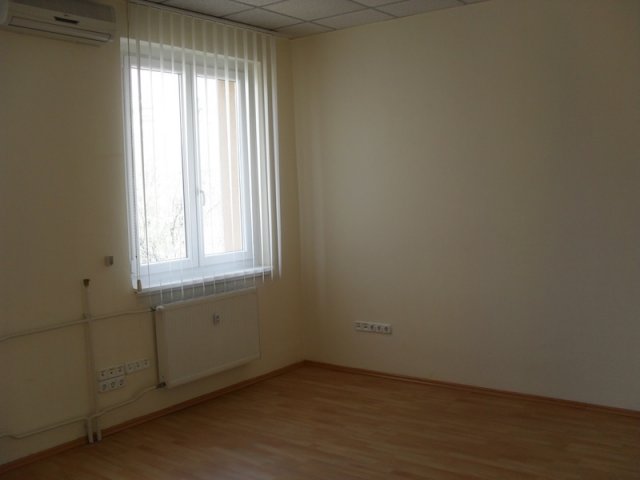 Kiadó iroda, Budapesten, XIII. kerületben 251 E Ft / hó, 3 szobás