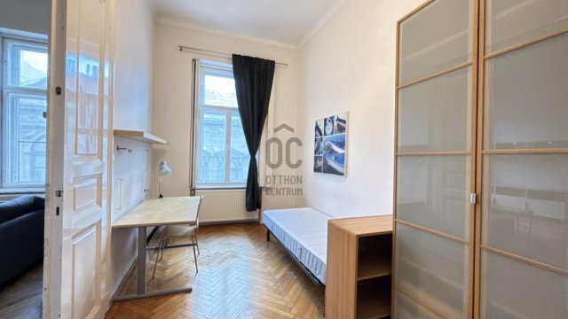 Eladó téglalakás, Budapesten, VI. kerületben 129.745 M Ft