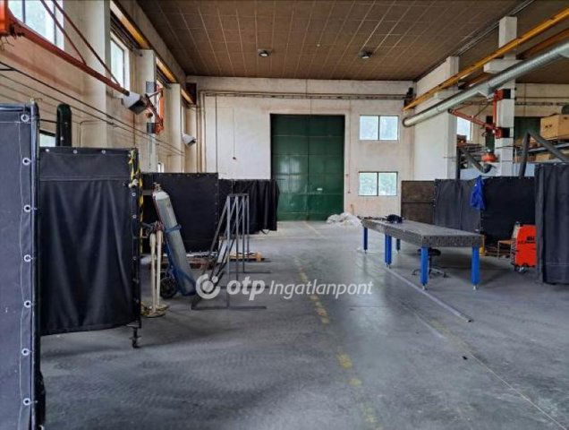 Eladó ipari ingatlan, Pakson 150 M Ft / költözzbe.hu