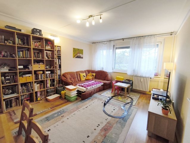 Eladó téglalakás, Budapesten, XIV. kerületben, Ond vezér útján