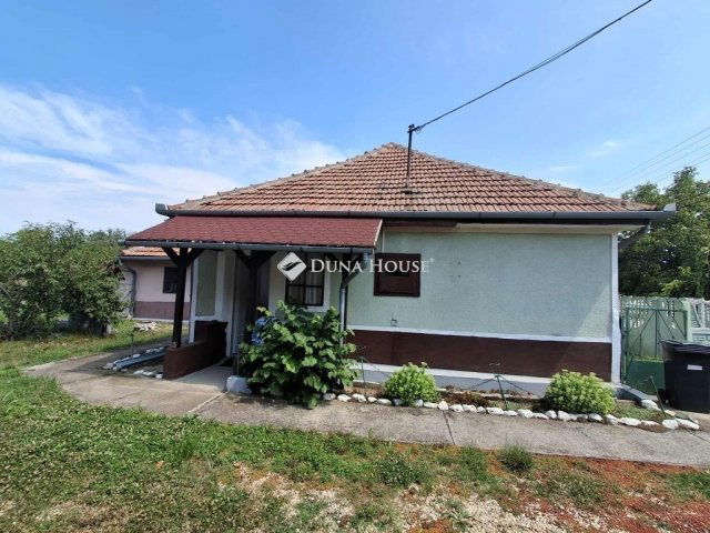 Eladó családi ház, Sajóládon 25 M Ft, 2 szobás