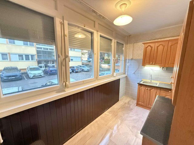 Eladó panellakás, Pécsett, Erika utcában 46.9 M Ft, 2+1 szobás