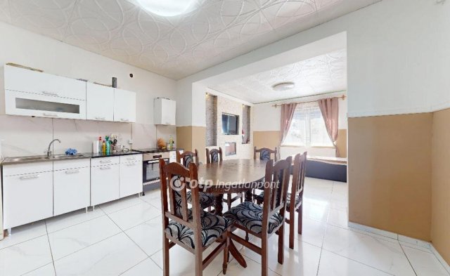 Eladó családi ház, Sajóládon 24.9 M Ft, 2 szobás