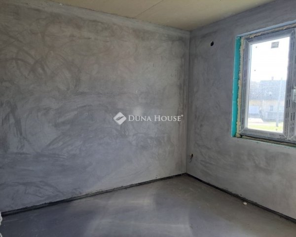 Eladó családi ház, Káván 69 M Ft, 4 szobás