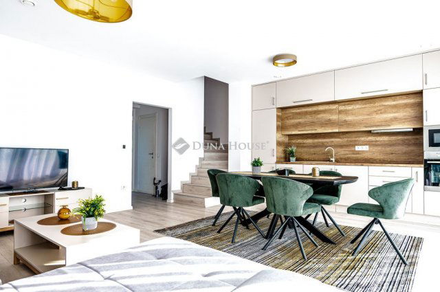 Kiadó ikerház, albérlet, Debrecenben, Böszörményi úton