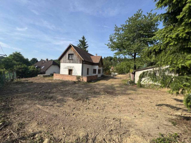 Eladó családi ház, Solymáron 129.9 M Ft, 4+1 szobás