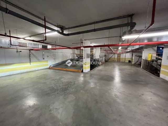 Eladó garázs, Budapesten, XIII. kerületben 4.9 M Ft