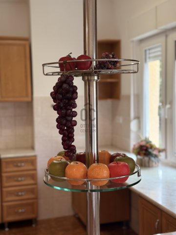 Eladó téglalakás, Bicskén 74.99 M Ft, 3 szobás