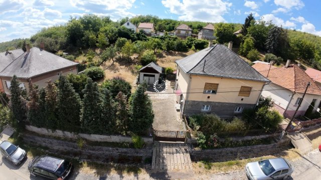 Eladó családi ház, Ózdon, Bercsényi Miklós utcában 14.5 M Ft