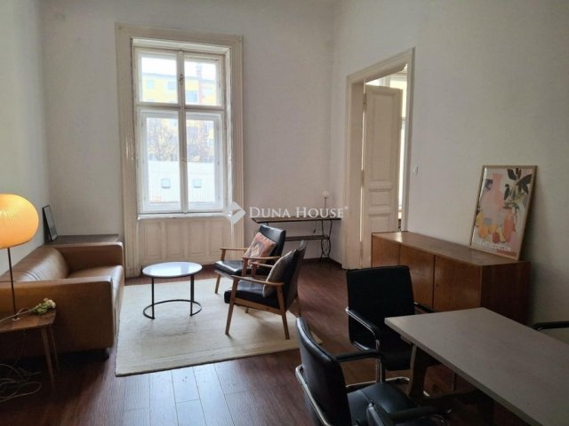 Eladó téglalakás, Budapesten, VIII. kerületben 113 M Ft