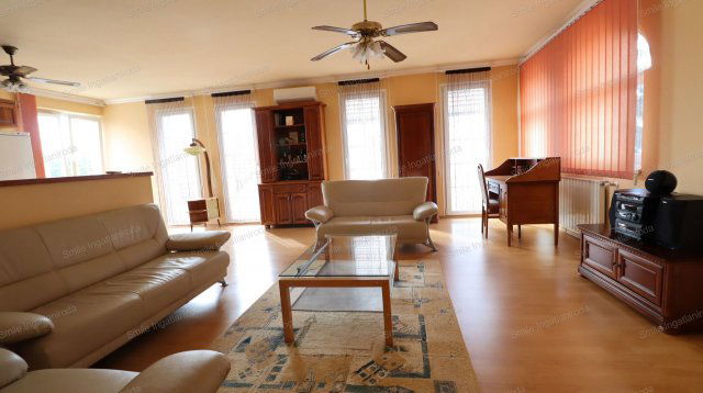 Kiadó téglalakás, albérlet, Nyíregyházán 550 E Ft / hó