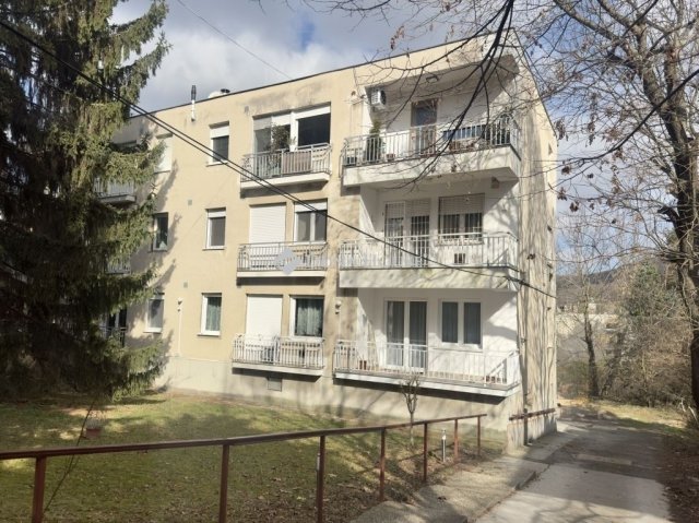 Eladó téglalakás, Budapesten, II. kerületben 82 M Ft, 1+1 szobás