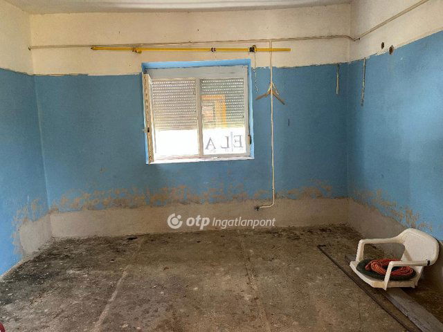 Eladó családi ház, Poroszlón 19.9 M Ft, 4 szobás