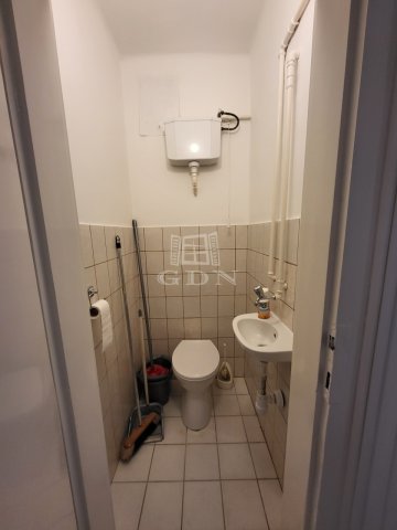 Kiadó téglalakás, albérlet, Szombathelyen 200 E Ft / hó