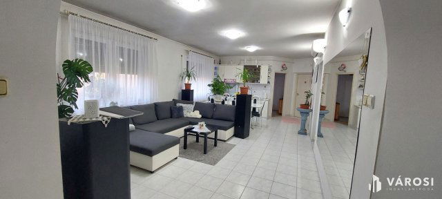 Eladó családi ház, Debrecenben 99.99 M Ft, 1+3 szobás