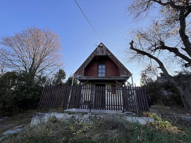 Eladó családi ház, Budapesten, III. kerületben 59.9 M Ft