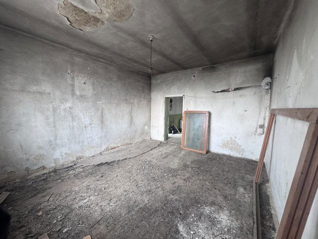 Eladó ikerház, Mányon 16 M Ft, 1 szobás / költözzbe.hu