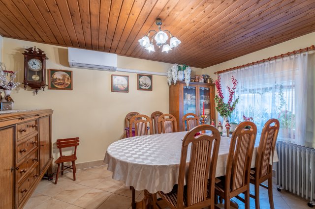 Eladó családi ház, Dunakeszin 125 M Ft, 4 szobás