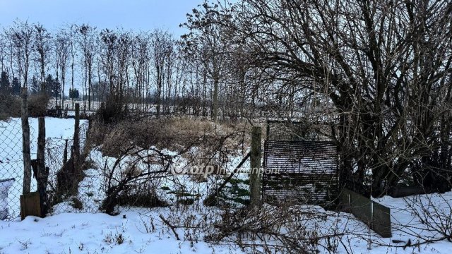 Eladó sorház, Mezőlakon 8.9 M Ft, 2 szobás