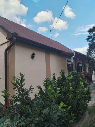 Eladó családi ház, Ebesen 69.99 M Ft, 3 szobás