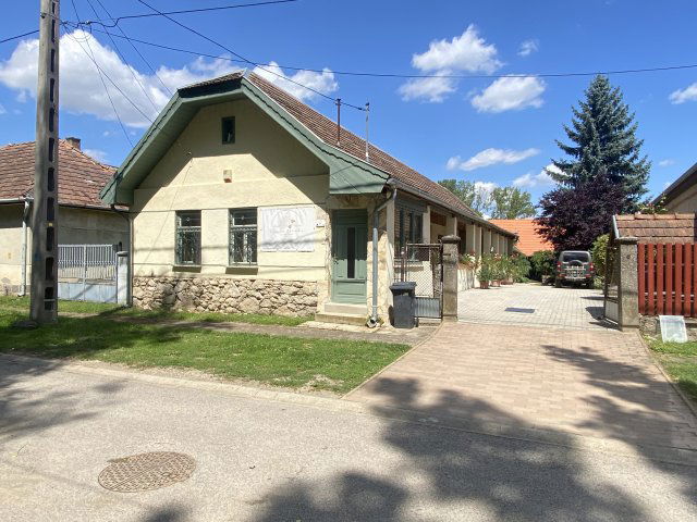 Eladó családi ház, Nagybörzsönyön 79.9 M Ft, 4 szobás