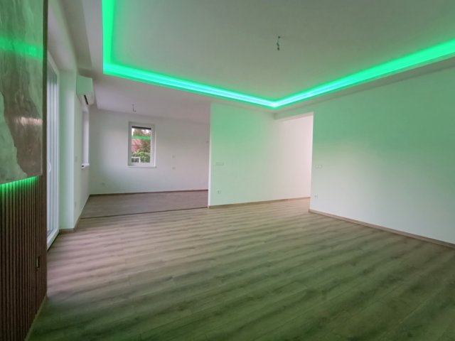 Eladó ikerház, Nyíregyházán 79.9 M Ft, 3 szobás
