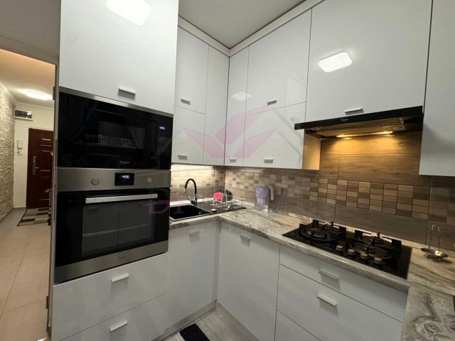 Eladó panellakás, Debrecenben 65.5 M Ft, 3 szobás